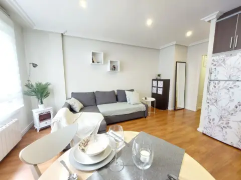 Piso en Avenida de Moreda