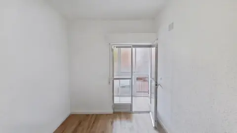 Piso en Palomeras Bajas