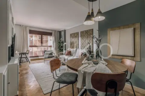 Piso en calle de Josep Plá