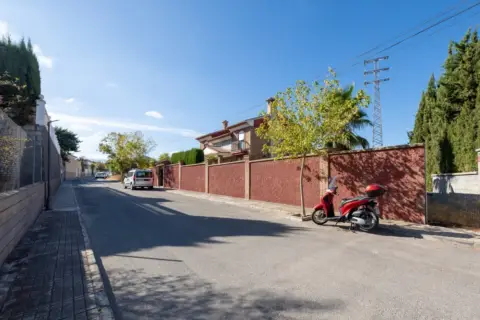Chalet en calle del Abedul, 44