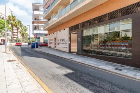 Local comercial en calle Tejeros, 2