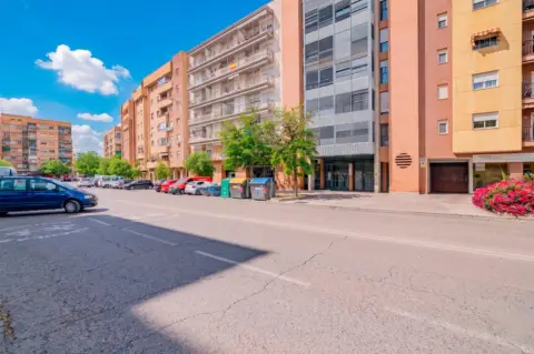 Piso en Avenida de Salvador Allende, 7
