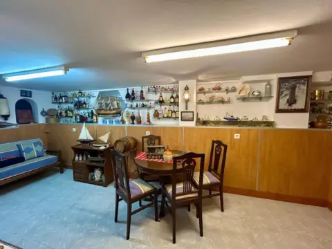 Casa adosada en Baños de Río Tobía