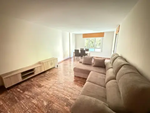 Piso en Avenida de la Estación