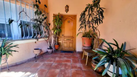 Chalet en calle Eucaliptus, 2