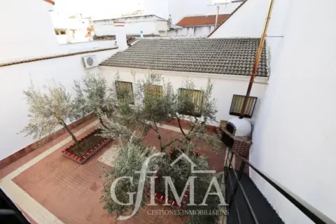 Casa en calle Alfonso Xii y calle Nueva