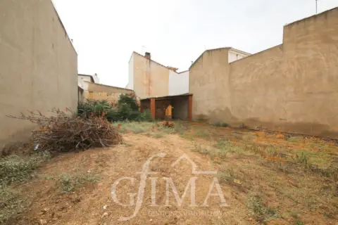 Terreno en Avda. Antonio Huertas