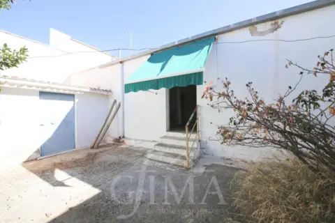 Casa en Avda. Antonio Huertas