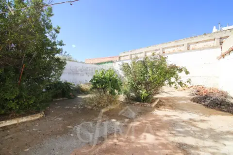 Casa en Avda. Antonio Huertas