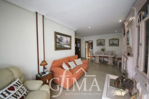 Casa en Avda. Antonio Huertas