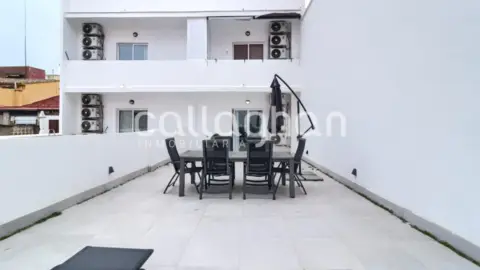 Piso en Carrer Principal