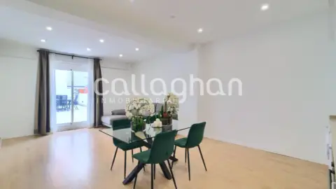 Piso en Carrer Principal