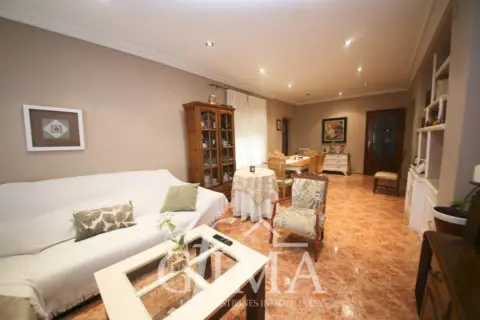 Casa en Glorieta Mª Cristina