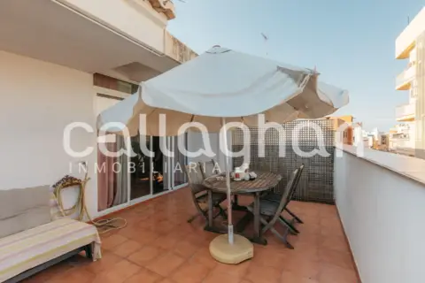 Casa adosada en calle Tradición