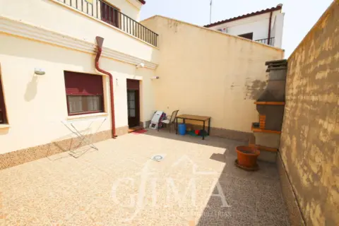 Casa adosada en Avda. Juan Carlos I