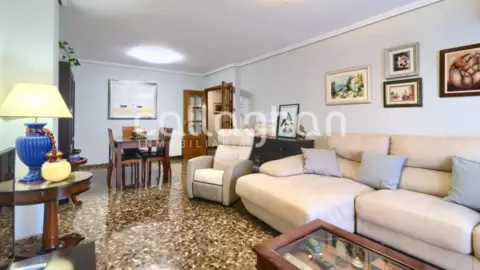 Piso en calle de San Jacinto Castañeda