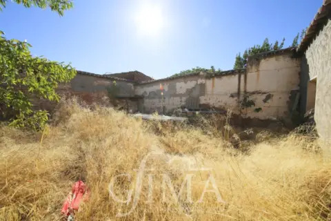 Terreno en Zona calle del Carmen