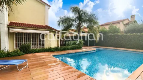 Chalet en Colinas de San Antonio