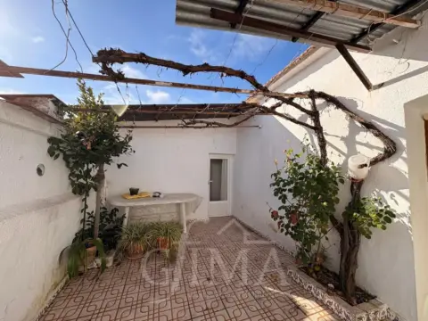 Casa en Alcolea de Calatrava