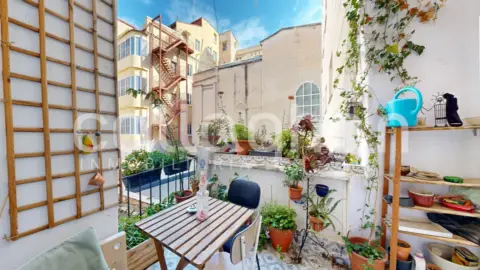Piso en Carrer del Poeta Liern