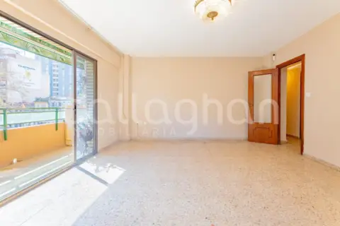 Piso en Avenida del Puerto