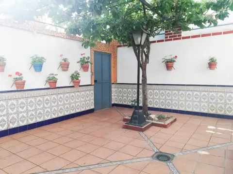 Casa en Avda. Antonio Huertas