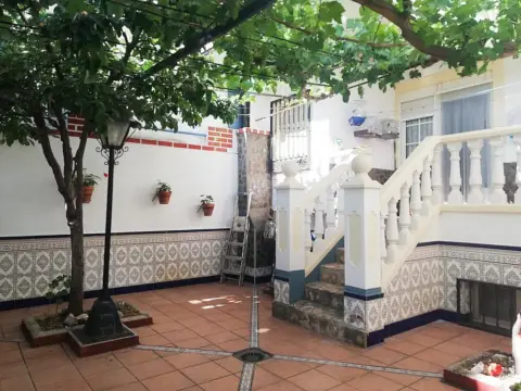 Casa en Avda. Antonio Huertas