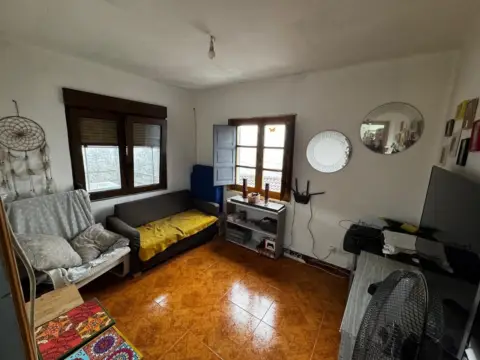 Casa en Ciaño - Zona Rural