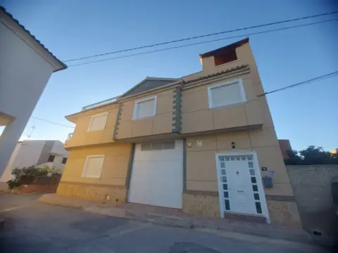 Edificio en La Murada-Los Vicentes