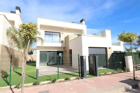 Chalet en calle Futbolista Eugenio Sanchez
