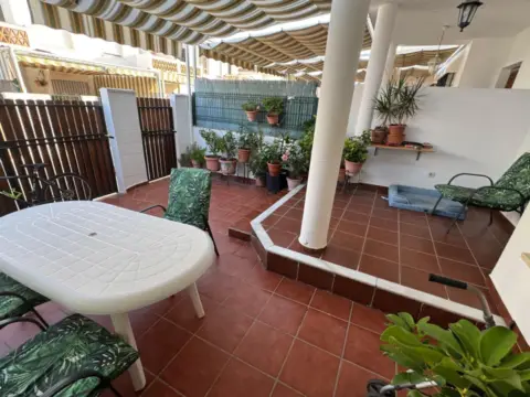 Casa adosada en Nuevo Portil