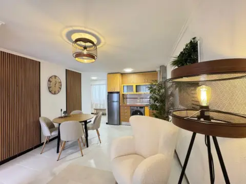 Apartamento en Playa de los Locos