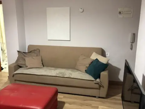 Apartamento en calle San Isidoro Labrador, 18