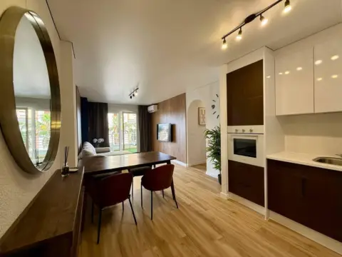 Apartamento en calle Paralela Estocolmo, 1