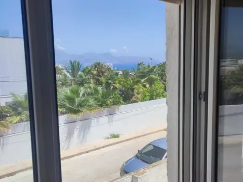 Casa adosada en Carrer de la Vega