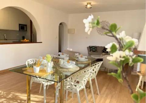 Apartamento en Carrer de Badia