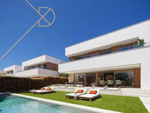 Chalet en calle La Plana