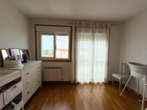 Casa adosada en calle Sete-Urb.Monterrei, nº 4