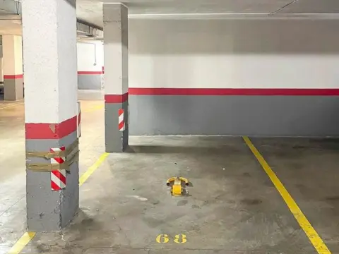 Garaje en calle de los Alhemas