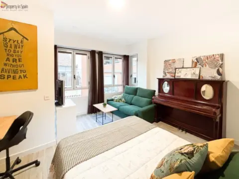 Habitación en calle del Capitán Rueda