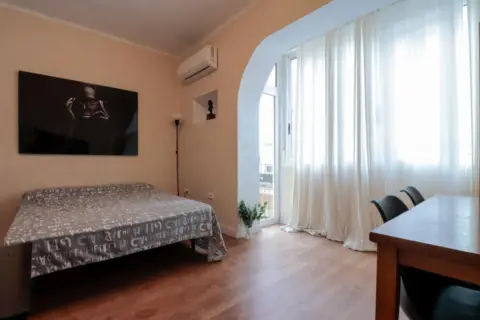 Habitación en calle de Martínez de Velasco