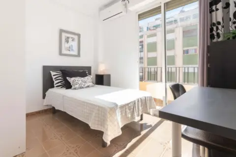 Habitación en Avenida del Padre Esplá