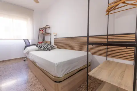 Habitación en calle de Carratalá
