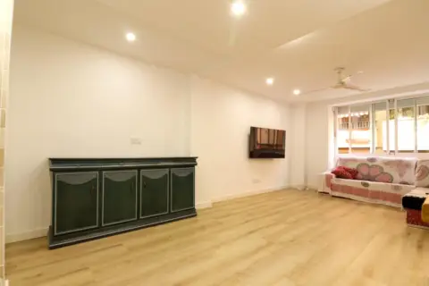 Piso en Carolinas Bajas