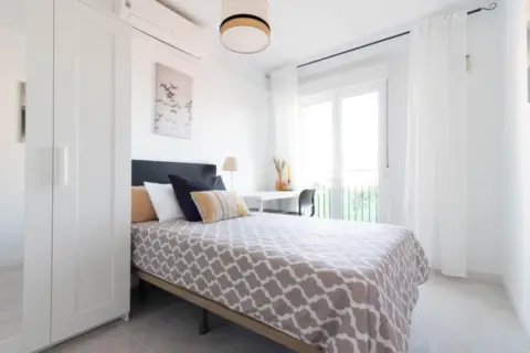 Habitación en calle del Poeta Zorrilla