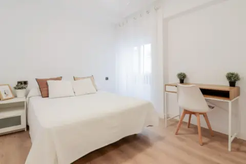 Habitación en calle de Pradilla