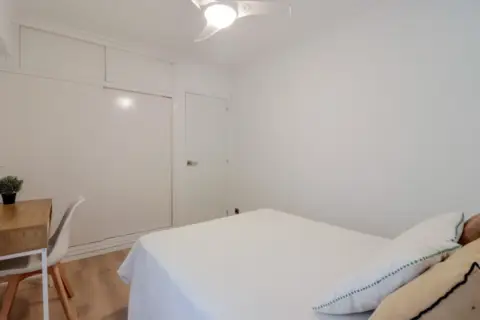Habitación en calle de Pradilla