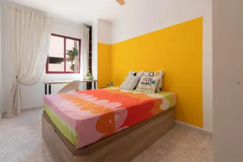 Habitación en Carrer Devesa