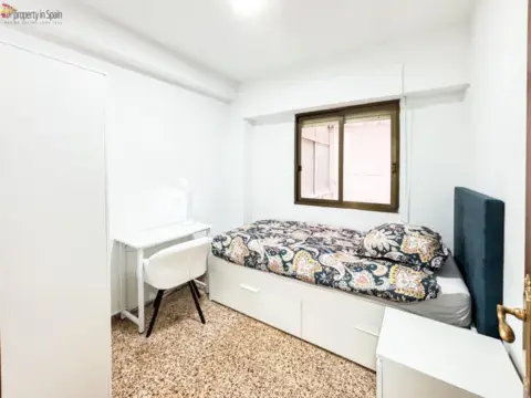 Habitación en Avenida de Alcoy