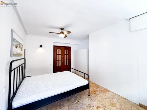 Habitación en calle de Ángel Lozano
